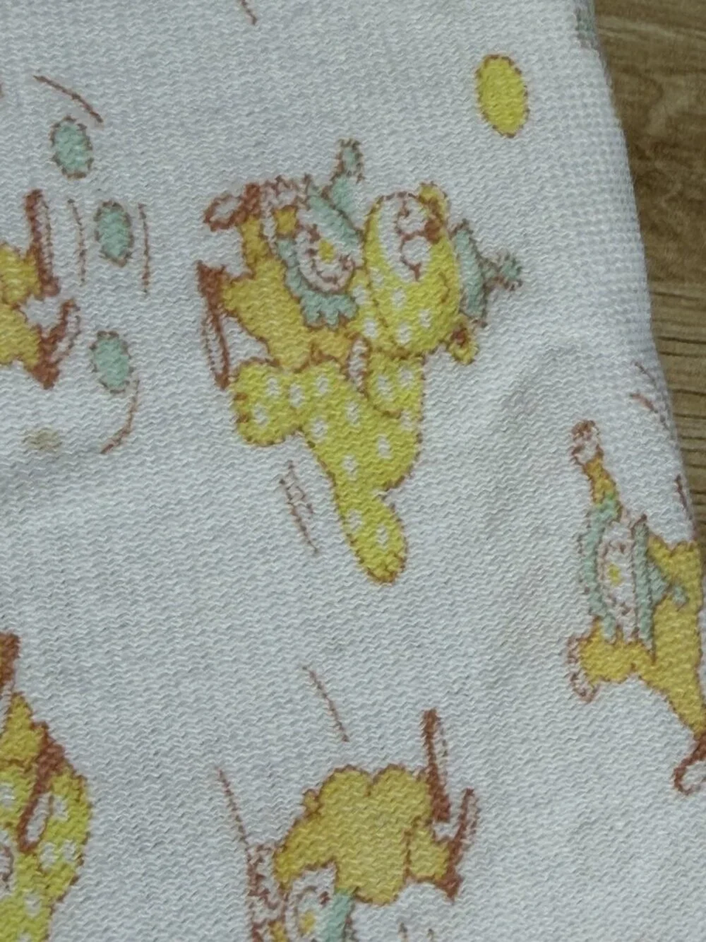 Vintage Carter's Receiving Baby Blanket Yellow Bears and Clowns 36x36